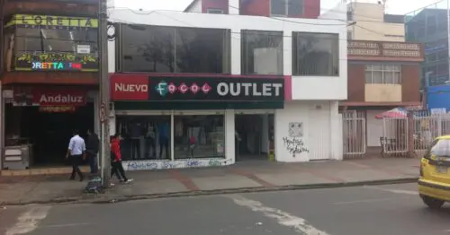 FACOL OUTLET PLAZA DE LAS AMERICAS FACOL OUTLET PLAZA DE LAS AMERICAS